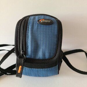 LOWEPRO RIDGE 10 CAMERA CASE BLUE WITH STRAP